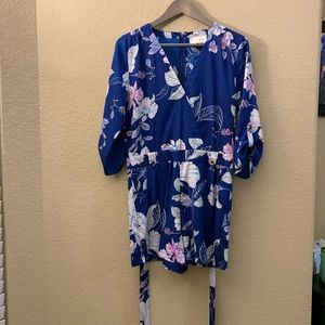 Yumi Kim blue floral romper size small